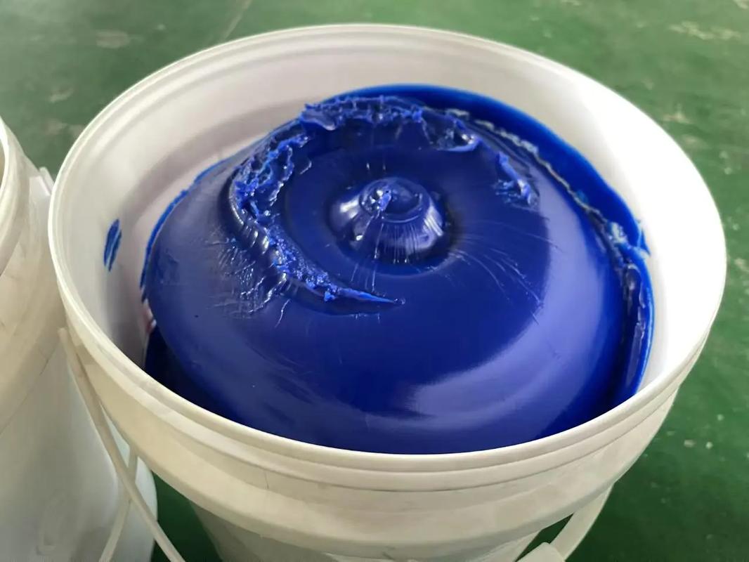 Selection and use of cooling lubricants for stone sawing